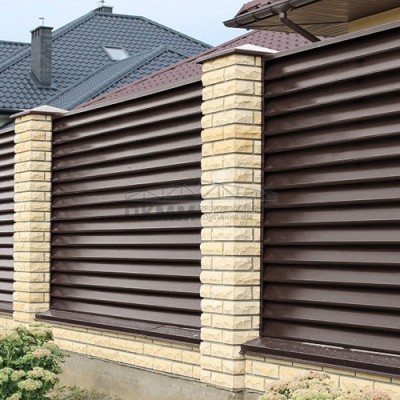 Ламель забор жалюзи Г 35х135-0,5 GreenСoat Pural RAL 8017